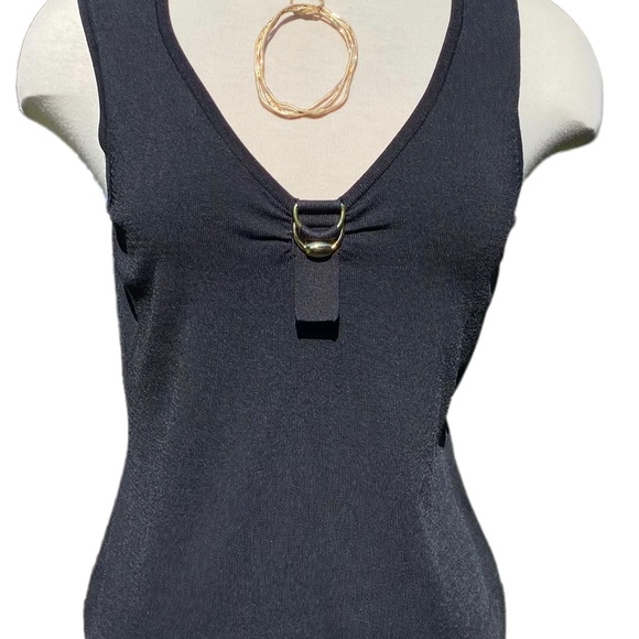 Cable & Guage Black Sleeveless Top - Picture 9 of 9